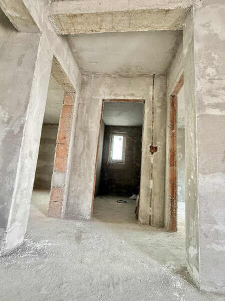 Domnesti, ansamblu case individuale pe parter, curte 400 m